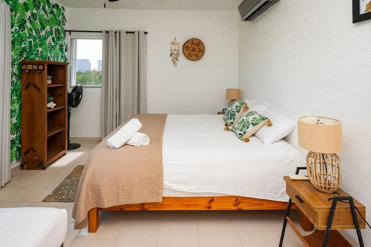 Penthouse Con Rooftop Privado Cancún 0*,