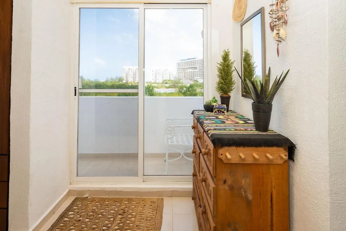 Penthouse Con Rooftop Privado Cancún 0*,