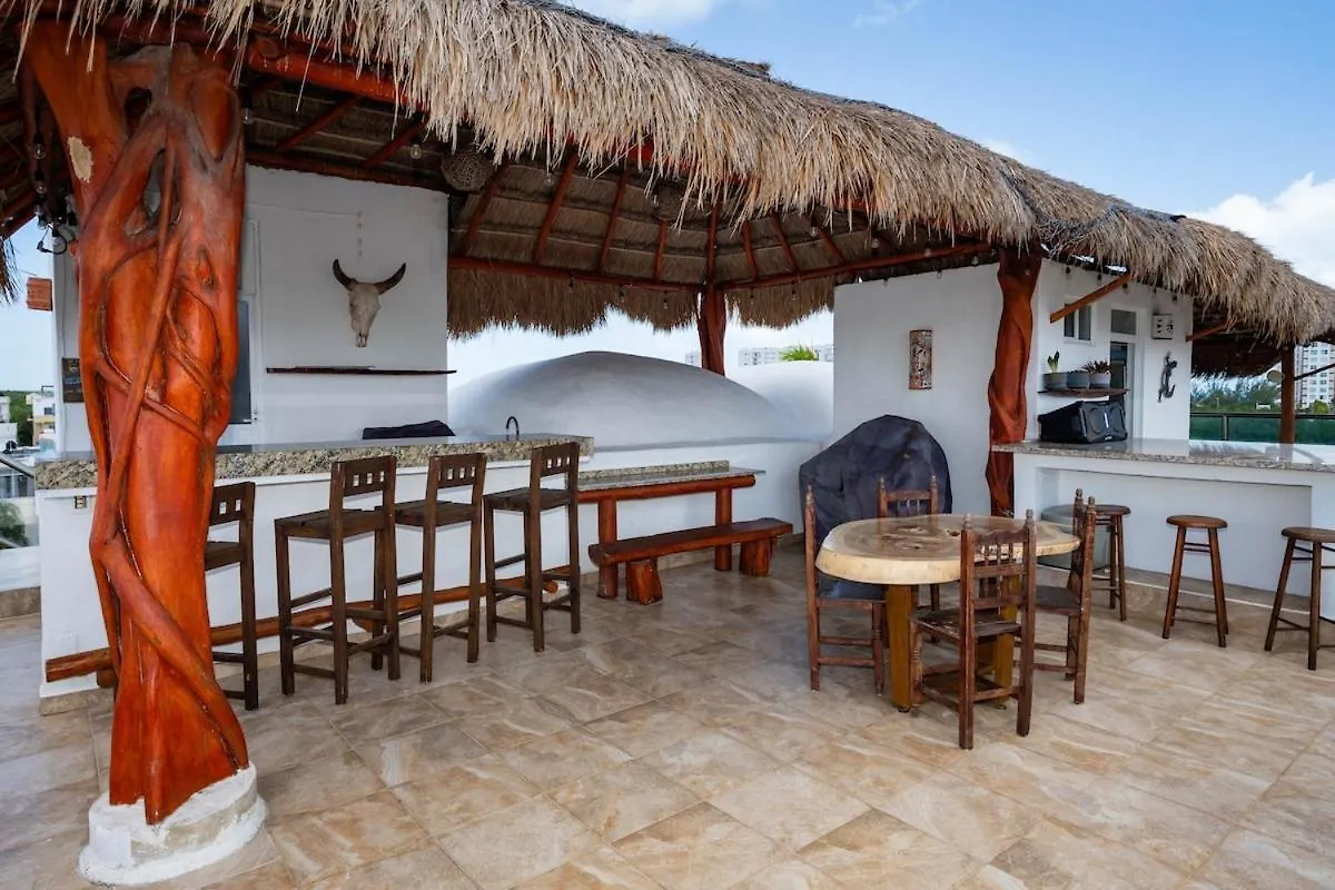 Penthouse Con Rooftop Privado Cancun 0*,